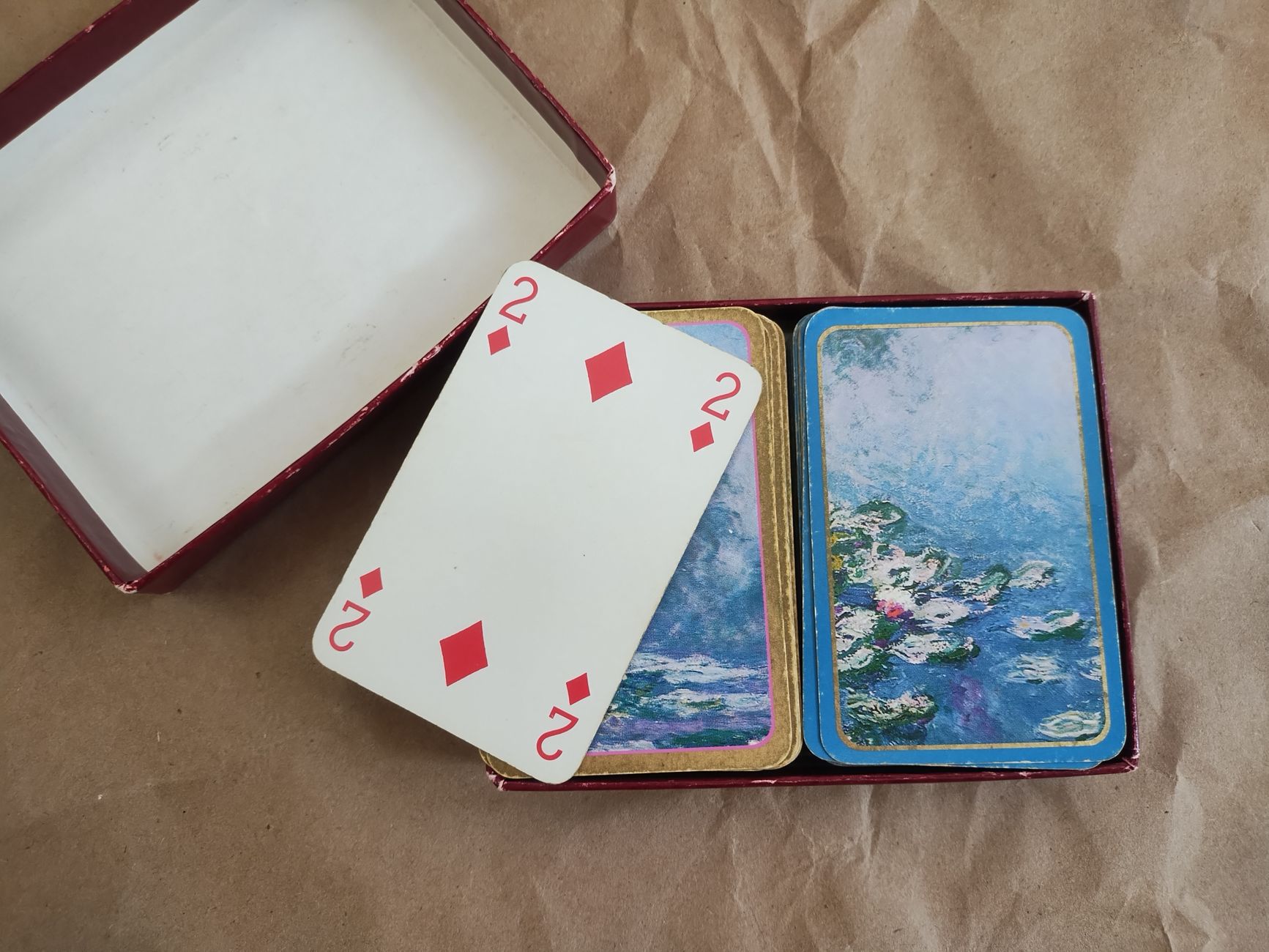 德州扑克和朋友玩的规则与技巧：从新手到熟手的完整指南（实战示例）